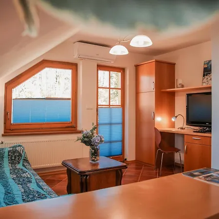 Gracarjeva Domacija * Misji Dol