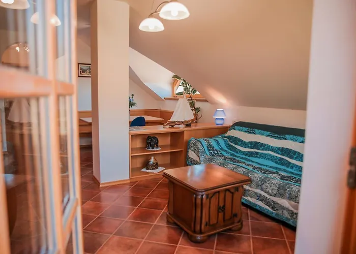 Gracarjeva Domacija アパート *